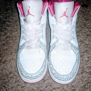 Jordan 1 Flight 3 Size 4